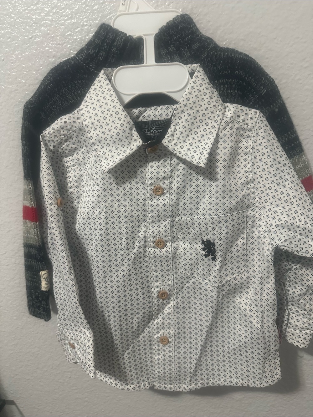 English Laundry White Button-Down Shirt with Navy Geometric Print